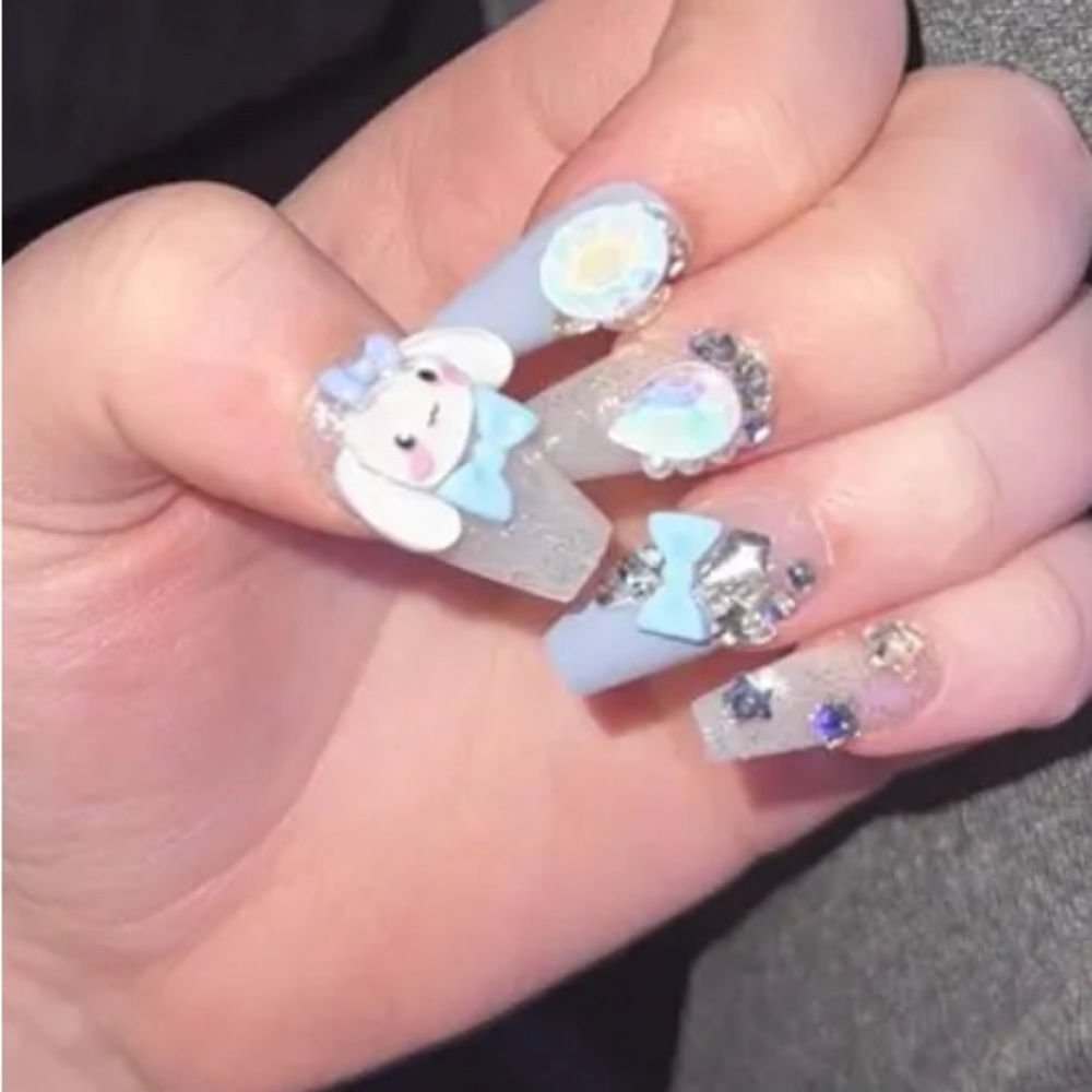 Sanrio Kawaii Jade Dog Press-On Nails Rhinestones 3D Reusable Medium Almond NWT - Picture 7 of 10